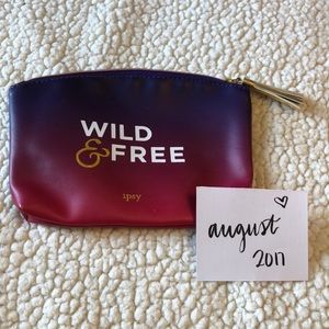 NWOT Ipsy bag
